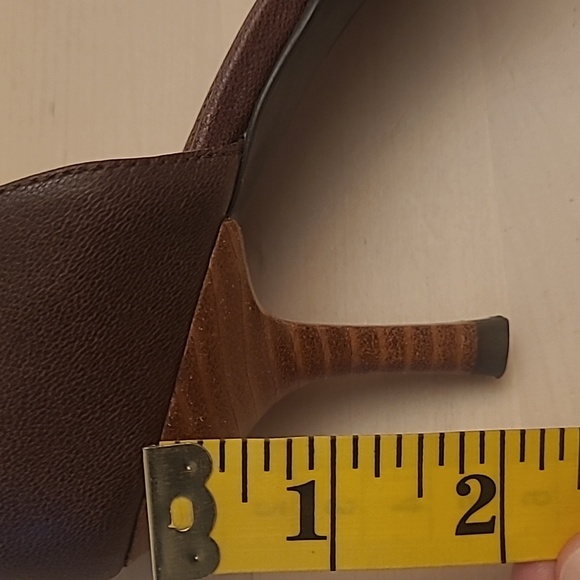 EUC Unis Brown/Bronze Floral Point Toe Open Side Pumps - Picture 14 of 16